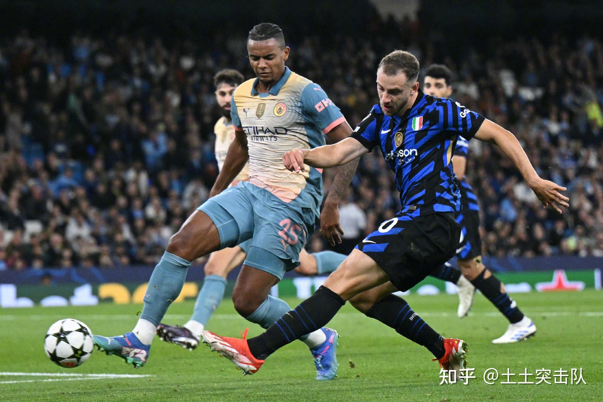 爱游戏体育下载-今晨广州队备战欧冠国际米兰围绕意甲调整名单之后,哈兰德连续五场比赛得分超过晋级的简单介绍-爱游戏体育下载